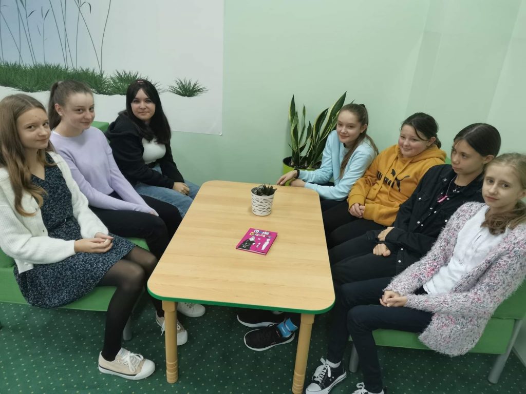 Szkoła Podstawowa W Rabie Wyżnej 1664775790847 | Szkoła Podstawowa im. Świętej Jadwigi Królowej w Rabie