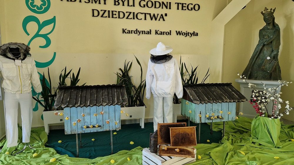 spotkanie z pszczelarzem