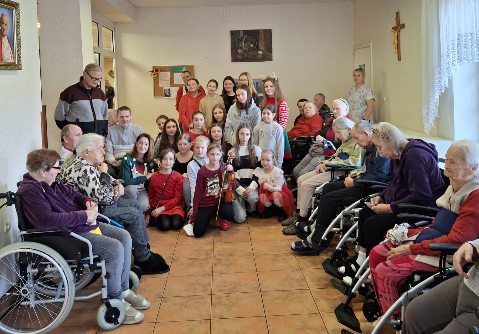 zdjęcie ze spotkania z podopiecznymi DPS w Rabie Wyżnej