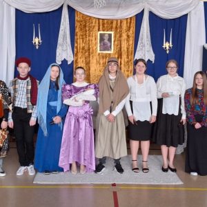 zdjęcie z przedstawienia jasełkowego